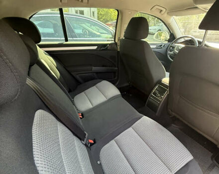 Білий Шкода Суперб, об'ємом двигуна 1.8 л та пробігом 250 тис. км за 9400 $, фото 10 на Automoto.ua