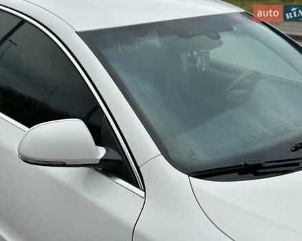 Білий Шкода Суперб, об'ємом двигуна 1.8 л та пробігом 230 тис. км за 8190 $, фото 10 на Automoto.ua