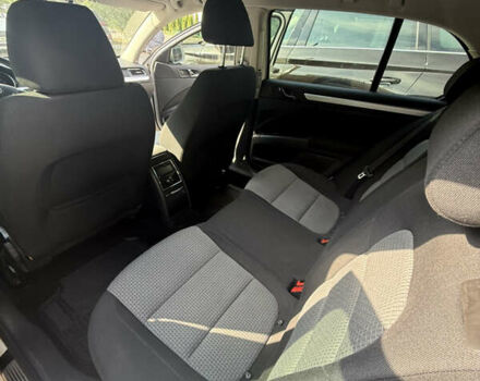 Білий Шкода Суперб, об'ємом двигуна 1.8 л та пробігом 250 тис. км за 9400 $, фото 8 на Automoto.ua