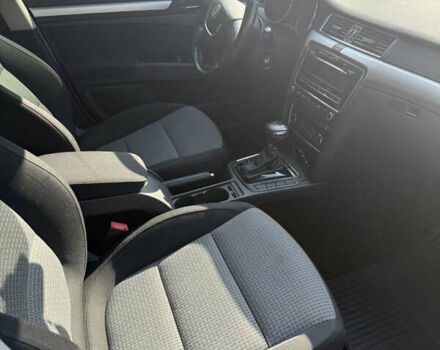 Білий Шкода Суперб, об'ємом двигуна 1.8 л та пробігом 250 тис. км за 9400 $, фото 18 на Automoto.ua