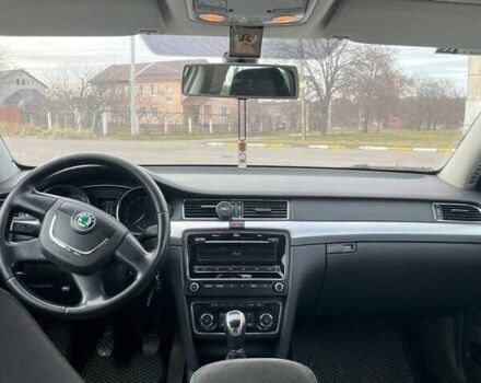 Білий Шкода Суперб, об'ємом двигуна 1.8 л та пробігом 230 тис. км за 9500 $, фото 13 на Automoto.ua
