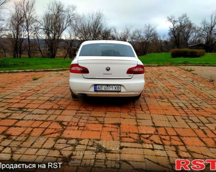 Белый Шкода Суперб, объемом двигателя 1.8 л и пробегом 230 тыс. км за 7900 $, фото 4 на Automoto.ua