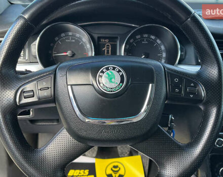 Шкода Суперб 2012 у Коломые на Automoto.ua Білий Шкода Суперб, об'ємом двигуна 1.97 л та пробігом 254 тис. км за 9200 $, фото 10 на Automoto.ua