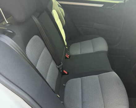 Білий Шкода Суперб, об'ємом двигуна 1.8 л та пробігом 250 тис. км за 9400 $, фото 12 на Automoto.ua