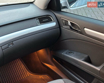 Білий Шкода Суперб, об'ємом двигуна 1.8 л та пробігом 109 тис. км за 10990 $, фото 16 на Automoto.ua