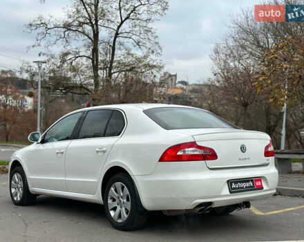 Білий Шкода Суперб, об'ємом двигуна 1.8 л та пробігом 230 тис. км за 8190 $, фото 3 на Automoto.ua