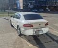 Белый Шкода Суперб, объемом двигателя 1.8 л и пробегом 153 тыс. км за 8000 $, фото 5 на Automoto.ua