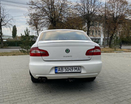 Белый Шкода Суперб, объемом двигателя 1.8 л и пробегом 230 тыс. км за 8300 $, фото 7 на Automoto.ua