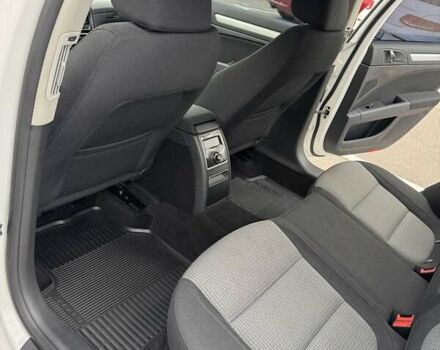 Белый Шкода Суперб, объемом двигателя 1.8 л и пробегом 109 тыс. км за 10500 $, фото 31 на Automoto.ua