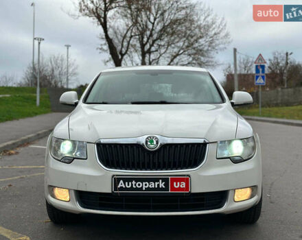 Білий Шкода Суперб, об'ємом двигуна 1.8 л та пробігом 230 тис. км за 8190 $, фото 9 на Automoto.ua