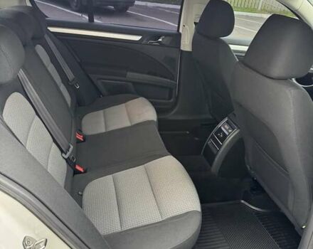 Белый Шкода Суперб, объемом двигателя 1.8 л и пробегом 109 тыс. км за 10500 $, фото 22 на Automoto.ua