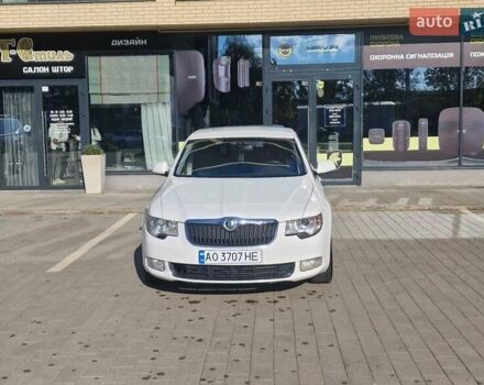 Белый Шкода Суперб, объемом двигателя 1.8 л и пробегом 153 тыс. км за 8000 $, фото 7 на Automoto.ua