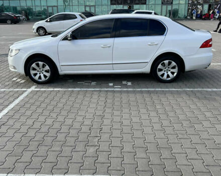 Белый Шкода Суперб, объемом двигателя 1.8 л и пробегом 250 тыс. км за 9700 $, фото 15 на Automoto.ua
