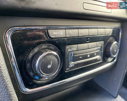 Белый Шкода Суперб, объемом двигателя 1.8 л и пробегом 238 тыс. км за 8999 $, фото 18 на Automoto.ua