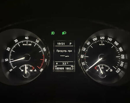 Белый Шкода Суперб, объемом двигателя 1.78 л и пробегом 180 тыс. км за 8600 $, фото 8 на Automoto.ua