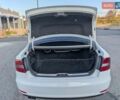 Белый Шкода Суперб, объемом двигателя 1.8 л и пробегом 140 тыс. км за 11300 $, фото 15 на Automoto.ua