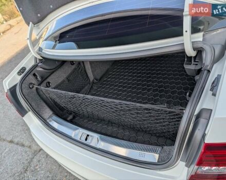 Белый Шкода Суперб, объемом двигателя 1.8 л и пробегом 140 тыс. км за 11300 $, фото 16 на Automoto.ua