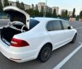 Білий Шкода Суперб, об'ємом двигуна 1.8 л та пробігом 196 тис. км за 9900 $, фото 8 на Automoto.ua