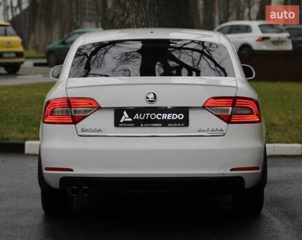 Белый Шкода Суперб, объемом двигателя 1.8 л и пробегом 162 тыс. км за 11500 $, фото 4 на Automoto.ua