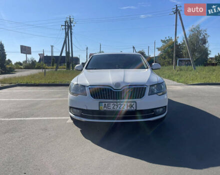 Белый Шкода Суперб, объемом двигателя 1.78 л и пробегом 255 тыс. км за 11000 $, фото 7 на Automoto.ua