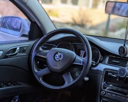 Белый Шкода Суперб, объемом двигателя 1.8 л и пробегом 140 тыс. км за 11300 $, фото 26 на Automoto.ua