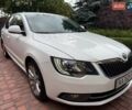 Белый Шкода Суперб, объемом двигателя 1.8 л и пробегом 102 тыс. км за 12200 $, фото 1 на Automoto.ua