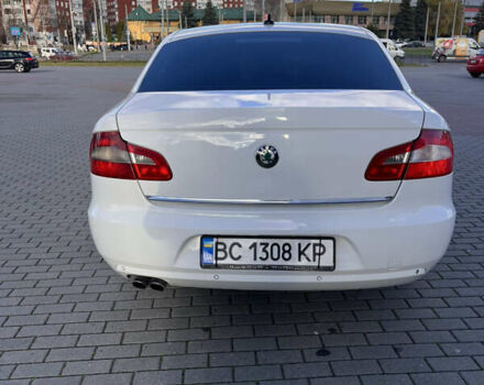 Белый Шкода Суперб, объемом двигателя 1.97 л и пробегом 298 тыс. км за 10200 $, фото 5 на Automoto.ua