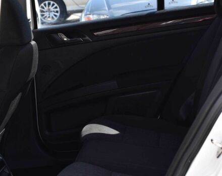 Білий Шкода Суперб, об'ємом двигуна 1.8 л та пробігом 255 тис. км за 10150 $, фото 20 на Automoto.ua