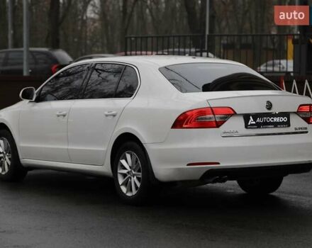 Белый Шкода Суперб, объемом двигателя 1.8 л и пробегом 162 тыс. км за 11500 $, фото 5 на Automoto.ua