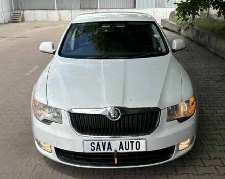 Шкода Суперб 2013 в Житомире на Automoto.ua Белый Шкода Суперб, объемом двигателя 1.6 л и пробегом 141 тыс. км за 3800 $, фото 1 на Automoto.ua