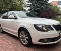 Белый Шкода Суперб, объемом двигателя 1.8 л и пробегом 102 тыс. км за 12200 $, фото 4 на Automoto.ua