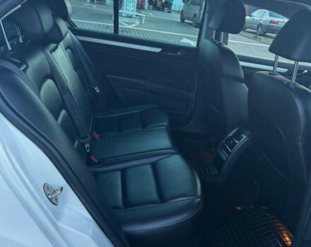 Шкода Суперб 2013 у Чернівцях на Automoto.ua Білий Шкода Суперб, об'ємом двигуна 1.8 л та пробігом 170 тис. км за 11800 $, фото 15 на Automoto.ua