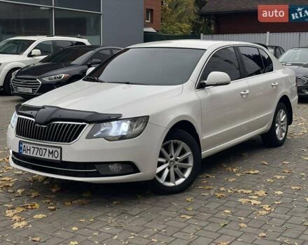 Шкода Суперб 2013 у Дніпро (Дніпропетровську) на Automoto.ua Білий Шкода Суперб, об'ємом двигуна 1.8 л та пробігом 300 тис. км за 8700 $, фото 2 на Automoto.ua