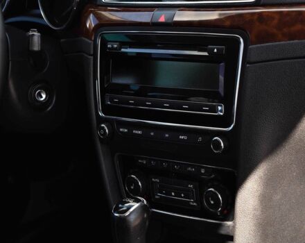 Білий Шкода Суперб, об'ємом двигуна 1.8 л та пробігом 255 тис. км за 10150 $, фото 15 на Automoto.ua