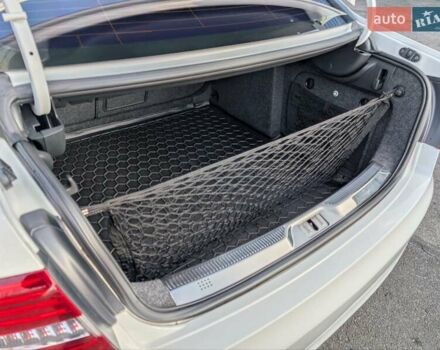 Белый Шкода Суперб, объемом двигателя 1.8 л и пробегом 140 тыс. км за 11300 $, фото 21 на Automoto.ua