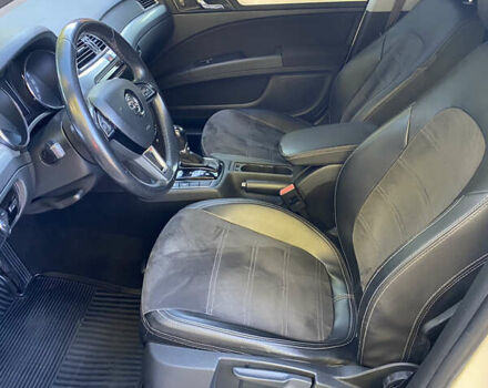 Белый Шкода Суперб, объемом двигателя 1.8 л и пробегом 250 тыс. км за 10800 $, фото 22 на Automoto.ua