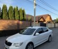 Белый Шкода Суперб, объемом двигателя 2 л и пробегом 332 тыс. км за 8673 $, фото 1 на Automoto.ua