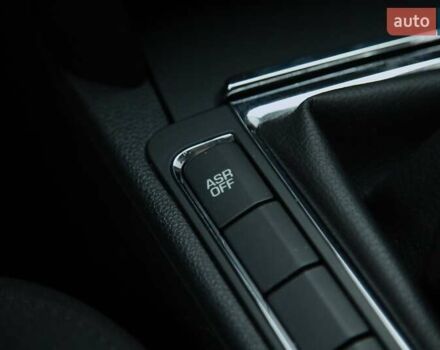 Белый Шкода Суперб, объемом двигателя 1.8 л и пробегом 162 тыс. км за 11500 $, фото 20 на Automoto.ua