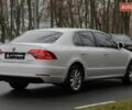 Белый Шкода Суперб, объемом двигателя 1.8 л и пробегом 162 тыс. км за 11500 $, фото 3 на Automoto.ua