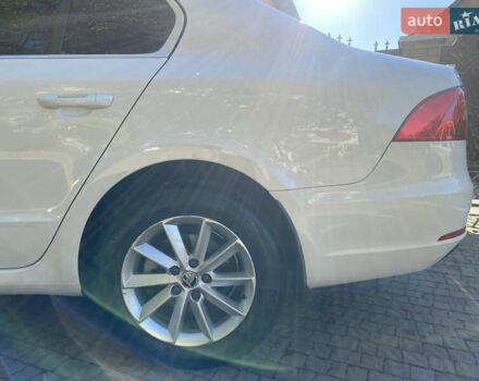 Белый Шкода Суперб, объемом двигателя 1.8 л и пробегом 250 тыс. км за 10800 $, фото 12 на Automoto.ua
