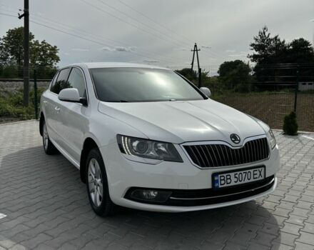 Белый Шкода Суперб, объемом двигателя 1.8 л и пробегом 180 тыс. км за 11600 $, фото 5 на Automoto.ua