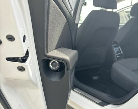 Белый Шкода Суперб, объемом двигателя 1.8 л и пробегом 180 тыс. км за 11600 $, фото 21 на Automoto.ua