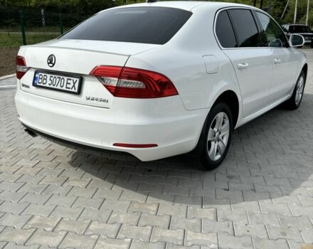 Белый Шкода Суперб, объемом двигателя 1.8 л и пробегом 180 тыс. км за 11600 $, фото 1 на Automoto.ua