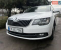 Белый Шкода Суперб, объемом двигателя 1.8 л и пробегом 270 тыс. км за 9000 $, фото 2 на Automoto.ua