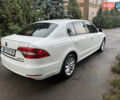Белый Шкода Суперб, объемом двигателя 1.8 л и пробегом 270 тыс. км за 9000 $, фото 5 на Automoto.ua