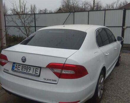 Белый Шкода Суперб, объемом двигателя 1.8 л и пробегом 170 тыс. км за 12500 $, фото 5 на Automoto.ua