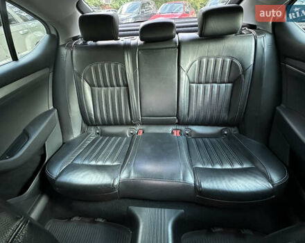 Белый Шкода Суперб, объемом двигателя 1.6 л и пробегом 210 тыс. км за 14700 $, фото 9 на Automoto.ua