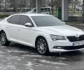 Білий Шкода Суперб, об'ємом двигуна 1.6 л та пробігом 250 тис. км за 14500 $, фото 1 на Automoto.ua