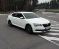 Белый Шкода Суперб, объемом двигателя 1.8 л и пробегом 258 тыс. км за 12999 $, фото 1 на Automoto.ua
