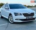 Білий Шкода Суперб, об'ємом двигуна 1.6 л та пробігом 220 тис. км за 15900 $, фото 4 на Automoto.ua